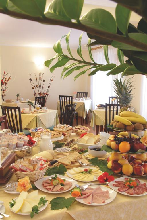 Hotel Tirreno Parghelia Zewnętrze zdjęcie
