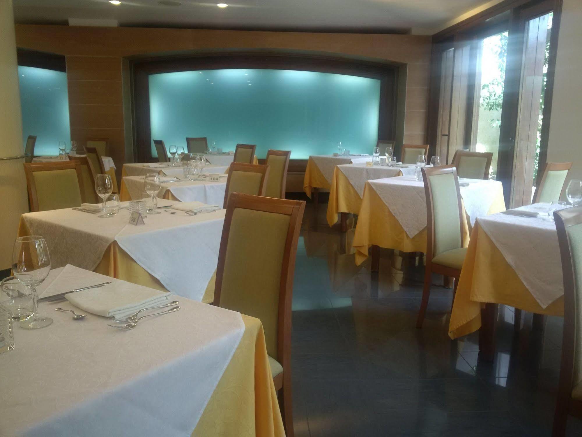Hotel Tirreno Parghelia Zewnętrze zdjęcie