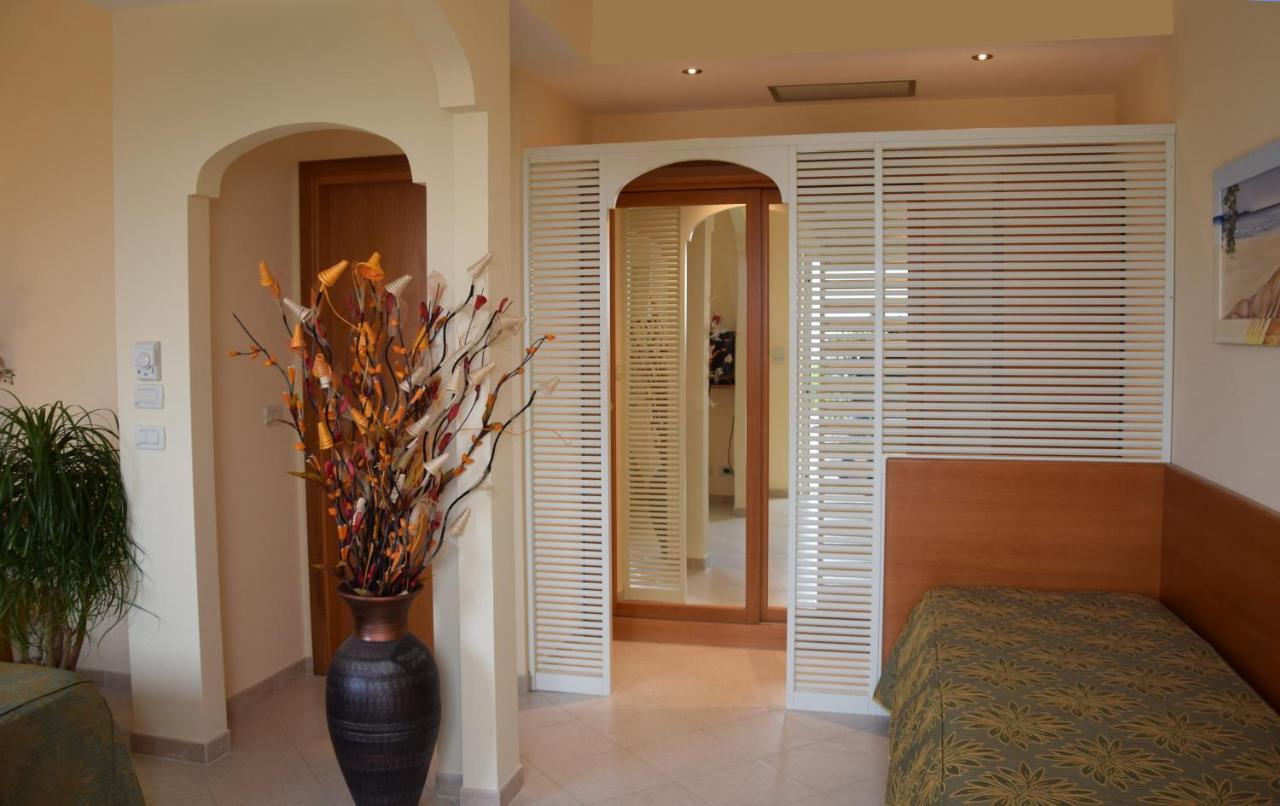 Hotel Tirreno Parghelia Zewnętrze zdjęcie