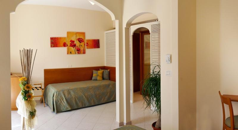 Hotel Tirreno Parghelia Zewnętrze zdjęcie